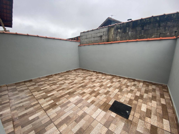 Imagem Casa com 2 Quartos à Venda, em Itanhaém Imagem Casa com 2 Quartos à Venda, em Itanhaém