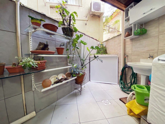 Imagem Apartamento com 1 Quarto à Venda, 54 m² em Petrópolis - Porto Alegre Imagem Apartamento com 1 Quarto à Venda, 54 m² em Petrópolis - Porto Alegre