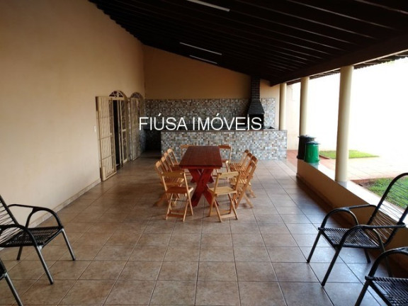 Imagem Sobrado com 3 Quartos à Venda, em Miguelopolis - Miguelópolis Imagem Sobrado com 3 Quartos à Venda, em Miguelopolis - Miguelópolis