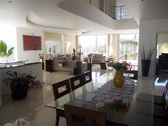 Imagem Casa com 4 Quartos à Venda, 650 m² em Jardim Itaperi - Atibaia Imagem Casa com 4 Quartos à Venda, 650 m² em Jardim Itaperi - Atibaia
