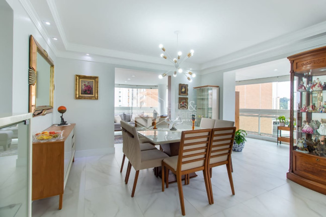 Imagem Apartamento com 4 Quartos à Venda, 261 m² em Vila Andrade - São Paulo Imagem Apartamento com 4 Quartos à Venda, 261 m² em Vila Andrade - São Paulo