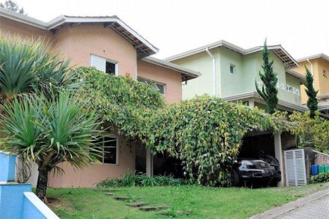 Casa com 4 Quartos à Venda, 270 m² em Chácara Dos Junqueiras - Carapicuíba