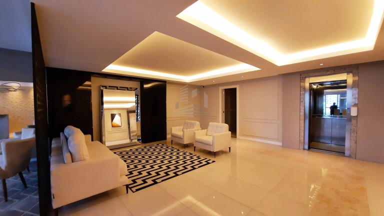 Imagem Apartamento com 3 Quartos à Venda, 140 m² em Pioneiros - Balneário Camboriú Imagem Apartamento com 3 Quartos à Venda, 140 m² em Pioneiros - Balneário Camboriú