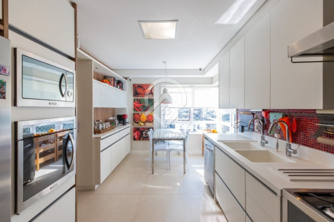 Imagem Apartamento com 4 Quartos à Venda, 251 m² em Campo Belo - São Paulo