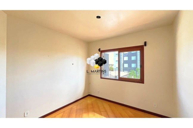 Imagem Casa de Condomínio com 3 Quartos à Venda, 273 m² em Cavalhada - Porto Alegre Imagem Casa de Condomínio com 3 Quartos à Venda, 273 m² em Cavalhada - Porto Alegre