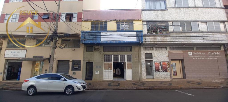 Imagem Sobrado com 4 Quartos à Venda, 189 m² em Centro - Campinas Imagem Sobrado com 4 Quartos à Venda, 189 m² em Centro - Campinas