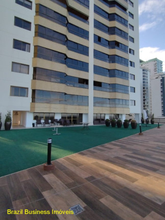 Imagem Imóvel com 3 Quartos à Venda, 160 m² em Centro - Balneário Camboriú Imagem Imóvel com 3 Quartos à Venda, 160 m² em Centro - Balneário Camboriú