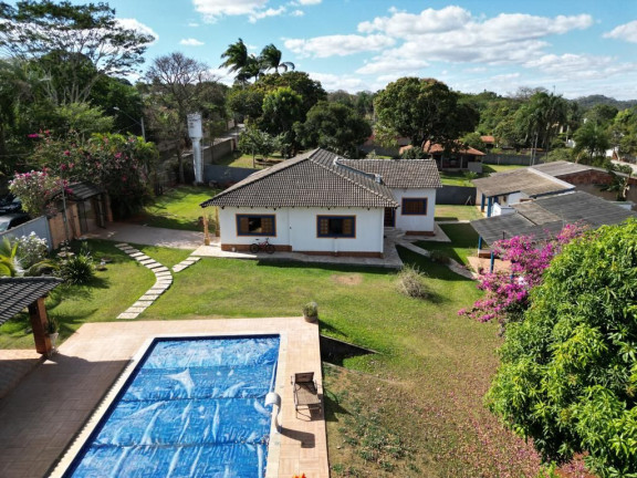 Imagem Chácara com 6 Quartos à Venda, 660 m² em Condomínio Parque Dos Cisnes - Goiânia
