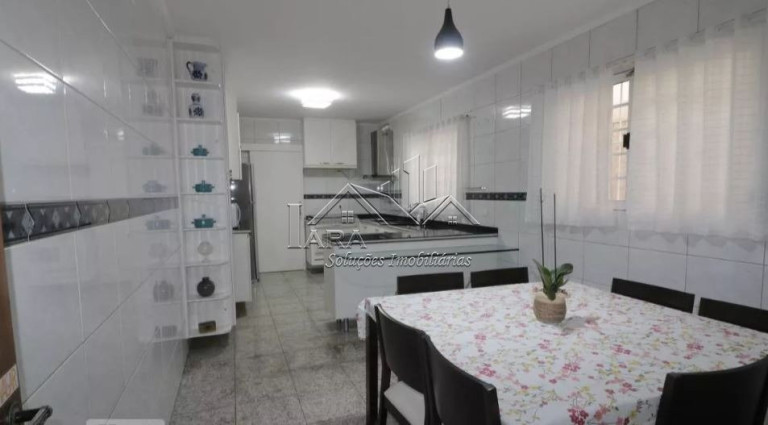 Imagem Sobrado com 4 Quartos à Venda, 283 m² em Penha De França - São Paulo
