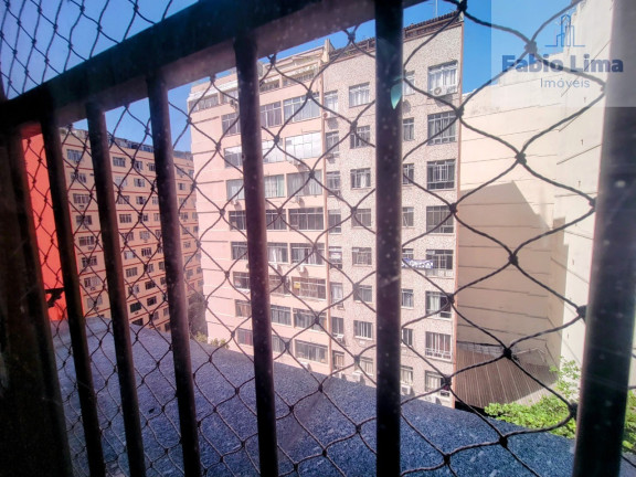 Imagem Imóvel com 4 Quartos à Venda, 170 m² em Copacabana - Rio De Janeiro Imagem Imóvel com 4 Quartos à Venda, 170 m² em Copacabana - Rio De Janeiro