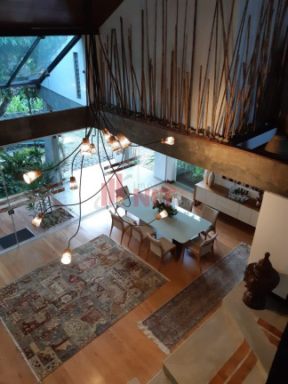 Imagem Casa com 3 Quartos à Venda, 365 m² em Piratininga - Niterói Imagem Casa com 3 Quartos à Venda, 365 m² em Piratininga - Niterói