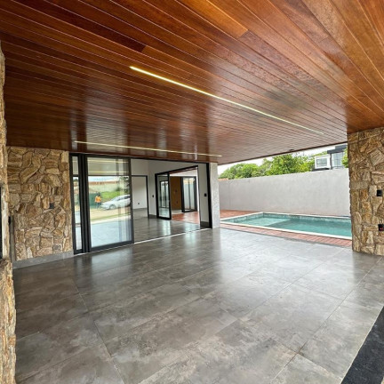 Casa de Condomínio com 4 Quartos à Venda, 240 m² em Centro - Rifaina