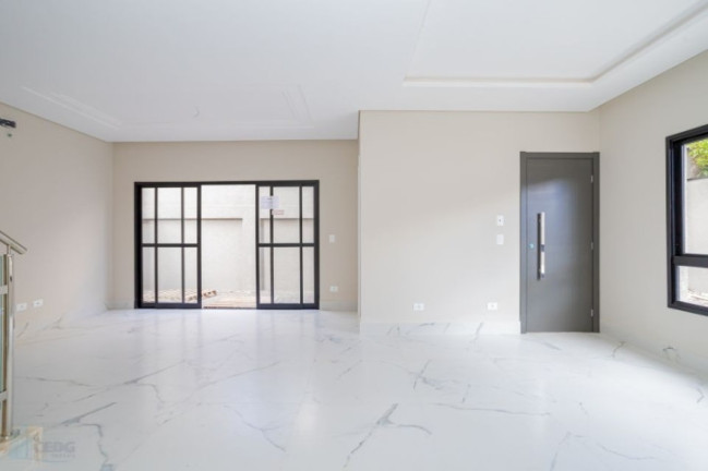 Imagem Casa de Condomínio com 3 Quartos à Venda, 125 m² em água Verde - Curitiba Imagem Casa de Condomínio com 3 Quartos à Venda, 125 m² em água Verde - Curitiba