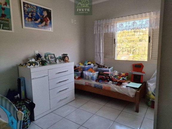 Imagem Casa com 2 Quartos à Venda, 120 m² Imagem Casa com 2 Quartos à Venda, 120 m²