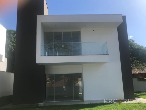 Imagem Casa com 3 Quartos à Venda,  em Serra Grande - Niterói