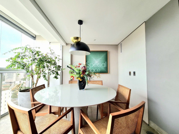 Imagem Apartamento com 1 Quarto à Venda, 150 m² em Vila Olímpia - São Paulo Imagem Apartamento com 1 Quarto à Venda, 150 m² em Vila Olímpia - São Paulo