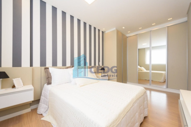 Imagem Apartamento com 3 Quartos à Venda, 77 m² em Mercês - Curitiba Imagem Apartamento com 3 Quartos à Venda, 77 m² em Mercês - Curitiba