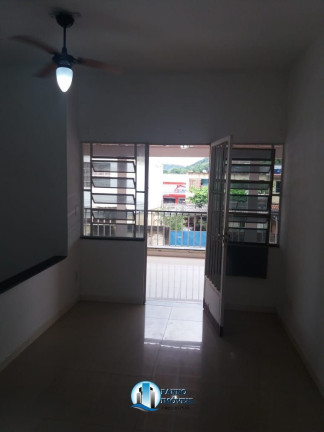 Imagem Casa com 3 Quartos à Venda, 198 m² em Xerém - Duque De Caxias