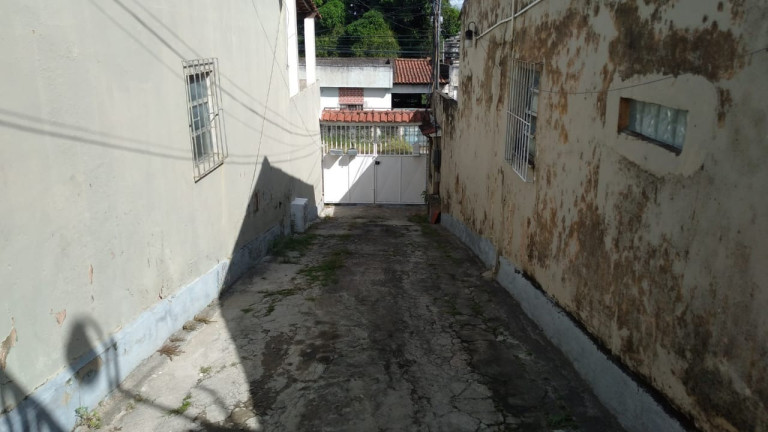 Imagem Casa com 3 Quartos à Venda, 244 m² em Trindade - Sao Gonçalo Imagem Casa com 3 Quartos à Venda, 244 m² em Trindade - Sao Gonçalo