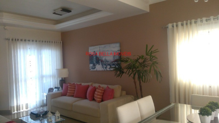 Imagem Casa com 3 Quartos à Venda, 230 m² em Jardim Novo Mundo - Jundiaí Imagem Casa com 3 Quartos à Venda, 230 m² em Jardim Novo Mundo - Jundiaí