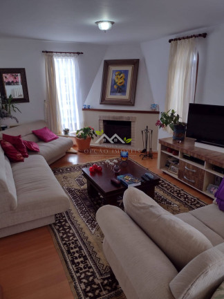 Imagem Casa com 4 Quartos à Venda, 250 m² em Vila Nova Suíça - Campos Do Jordão