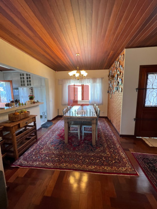Imagem Casa de Condomínio com 4 Quartos à Venda, 260 m² em Vale Encantado - Campos Do Jordão