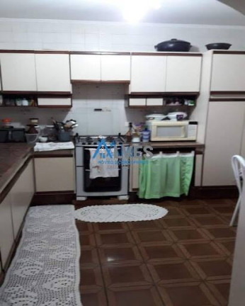 Imagem Casa com 4 Quartos à Venda, 250 m² em Santa Teresinha - Santo André Imagem Casa com 4 Quartos à Venda, 250 m² em Santa Teresinha - Santo André