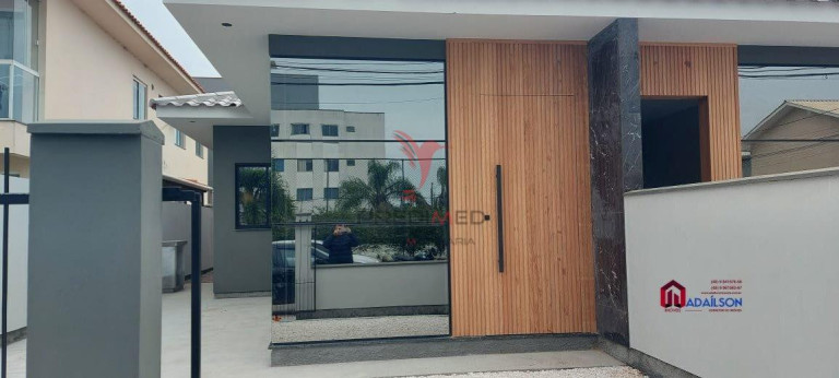 Imagem Casa com 3 Quartos à Venda, 70 m² em Nova Palhoça - Palhoça Imagem Casa com 3 Quartos à Venda, 70 m² em Nova Palhoça - Palhoça
