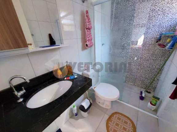 Imagem Casa com 2 Quartos à Venda, 65 m² Imagem Casa com 2 Quartos à Venda, 65 m²