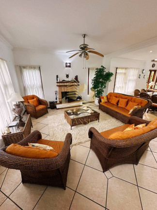 Casa com 3 Quartos para Temporada, 390 m² em Bertioga