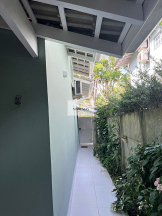 Imagem Casa com 2 Quartos à Venda, 90 m² em Camburi - São Sebastião Imagem Casa com 2 Quartos à Venda, 90 m² em Camburi - São Sebastião