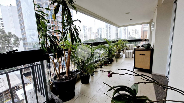 Imagem Apartamento com 4 Quartos à Venda, 250 m² em Campo Belo - São Paulo Imagem Apartamento com 4 Quartos à Venda, 250 m² em Campo Belo - São Paulo