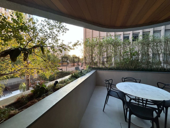 Imagem Apartamento com 2 Quartos à Venda, 144 m² em Brooklin - São Paulo Imagem Apartamento com 2 Quartos à Venda, 144 m² em Brooklin - São Paulo