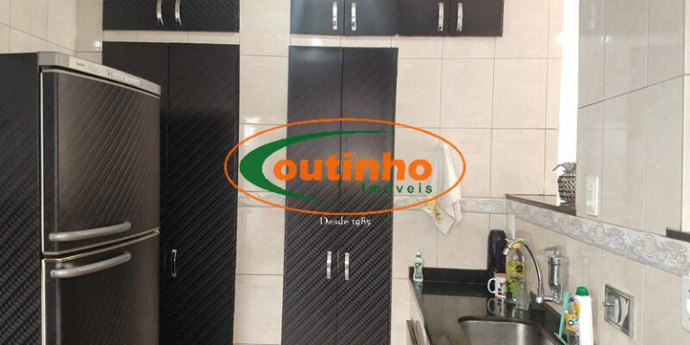 Imagem Casa com 3 Quartos à Venda, 160 m² em Tijuca - Rio De Janeiro Imagem Casa com 3 Quartos à Venda, 160 m² em Tijuca - Rio De Janeiro