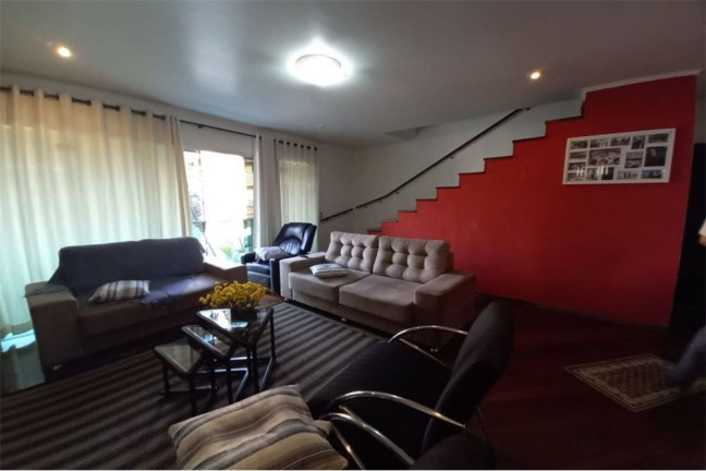Imagem Casa com 3 Quartos à Venda, 473 m² em Jardim Las Vegas - Santo André Imagem Casa com 3 Quartos à Venda, 473 m² em Jardim Las Vegas - Santo André