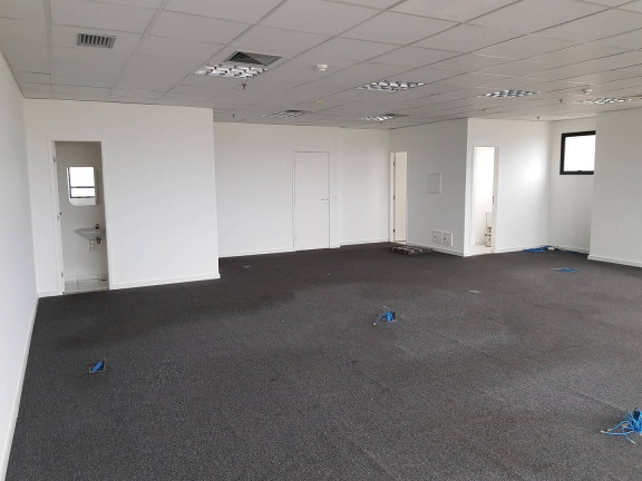 Imagem Sala Comercial para Alugar, 107 m² em Alphaville Industrial - Barueri Imagem Sala Comercial para Alugar, 107 m² em Alphaville Industrial - Barueri