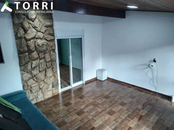 Imagem Sobrado com 2 Quartos à Venda, 250 m² em Eden - Sorocaba Imagem Sobrado com 2 Quartos à Venda, 250 m² em Eden - Sorocaba