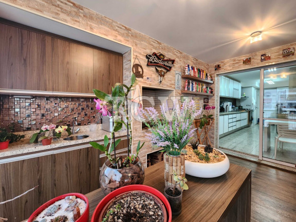 Imagem Apartamento com 3 Quartos à Venda, 193 m² em Aclimação - São Paulo Imagem Apartamento com 3 Quartos à Venda, 193 m² em Aclimação - São Paulo