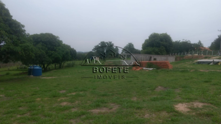 Imagem Imóvel com 1 Quarto à Venda, 10.000 m² em Vale Verde - Bofete Imagem Imóvel com 1 Quarto à Venda, 10.000 m² em Vale Verde - Bofete