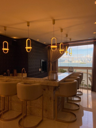Imagem Apartamento com 4 Quartos à Venda, 195 m² em Pioneiros - Balneário Camboriú Imagem Apartamento com 4 Quartos à Venda, 195 m² em Pioneiros - Balneário Camboriú