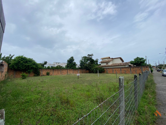Imagem Terreno à Venda, 700 m²