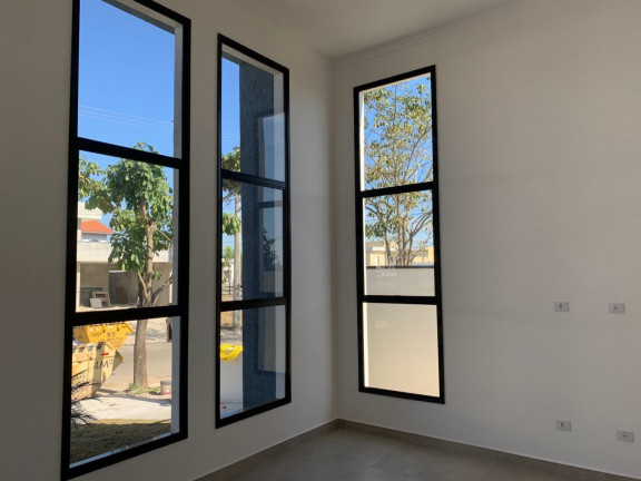 Imagem Casa de Condomínio com 3 Quartos à Venda, 150 m² em Bairro Do Grama - Caçapava Imagem Casa de Condomínio com 3 Quartos à Venda, 150 m² em Bairro Do Grama - Caçapava