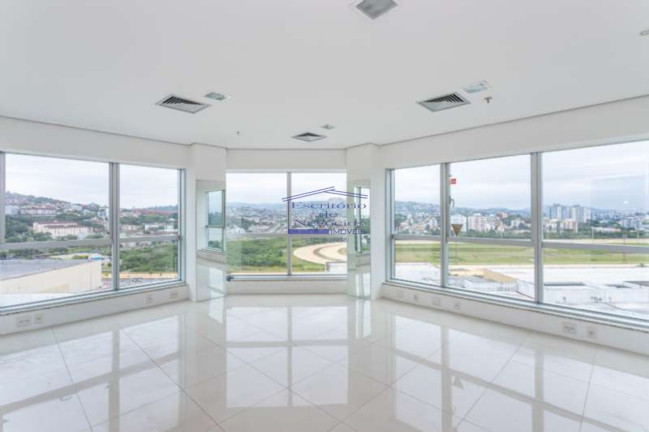 Sala Comercial à Venda, 42 m² em Cristal - Porto Alegre