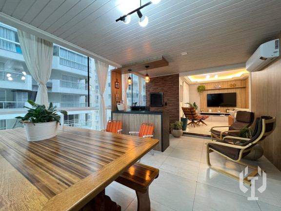Imagem Apartamento com 4 Quartos à Venda, 190 m² em Meia Praia Imagem Apartamento com 4 Quartos à Venda, 190 m² em Meia Praia