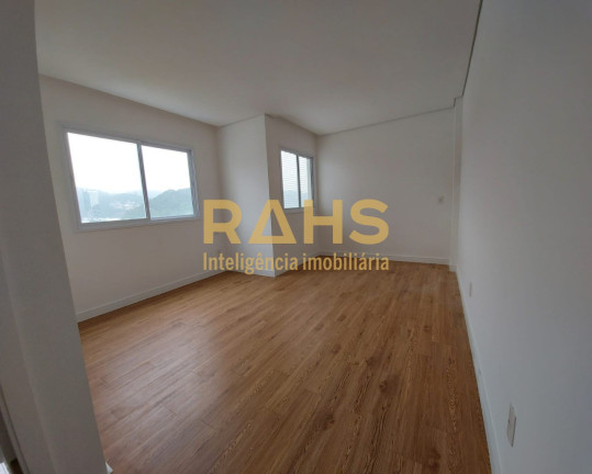 Imagem Cobertura com 4 Quartos à Venda, 289 m² em Praia Brava - Itajaí