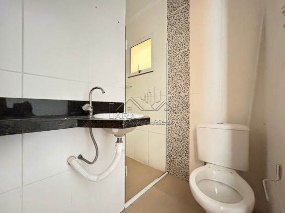 Imagem Sobrado com 3 Quartos à Venda, em Vila Carmosina - São Paulo Imagem Sobrado com 3 Quartos à Venda, em Vila Carmosina - São Paulo