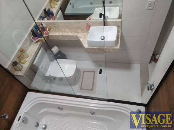 Imagem Casa com 3 Quartos à Venda,  em Cid. Salvador - Jacareí