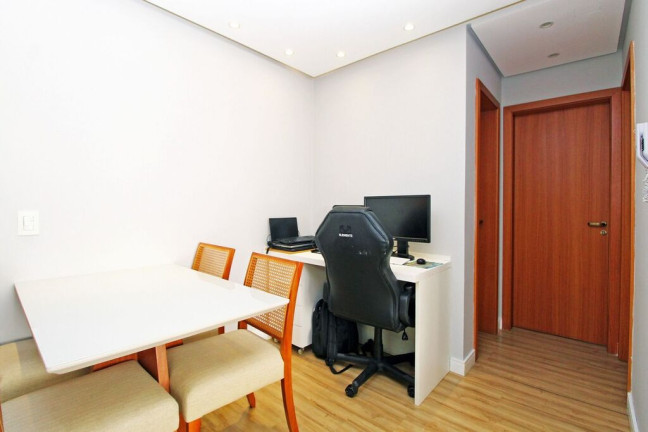 Imagem Apartamento com 2 Quartos à Venda, 52 m² em Santana - Porto Alegre Imagem Apartamento com 2 Quartos à Venda, 52 m² em Santana - Porto Alegre