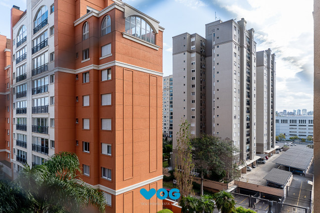Imagem Imóvel com 3 Quartos à Venda, 141 m² em Jardim Europa - Porto Alegre Imagem Imóvel com 3 Quartos à Venda, 141 m² em Jardim Europa - Porto Alegre