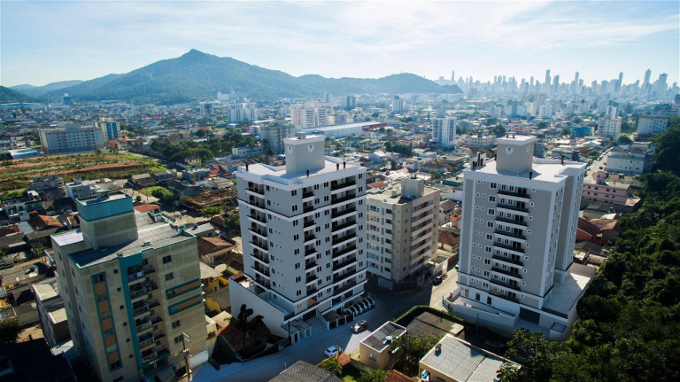 Imagem Apartamento com 2 Quartos à Venda, 98 m² em Tabuleiro - Camboriú Imagem Apartamento com 2 Quartos à Venda, 98 m² em Tabuleiro - Camboriú